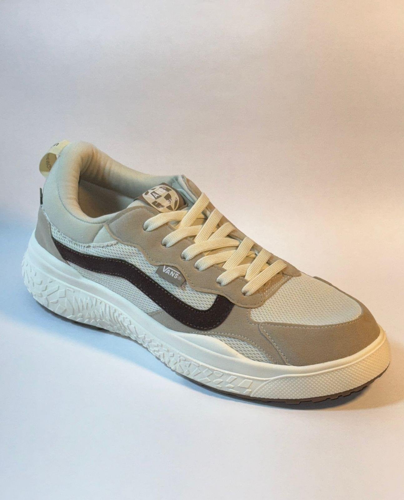 Tênis Vans UltraRange Neo VR3 Bege/Café