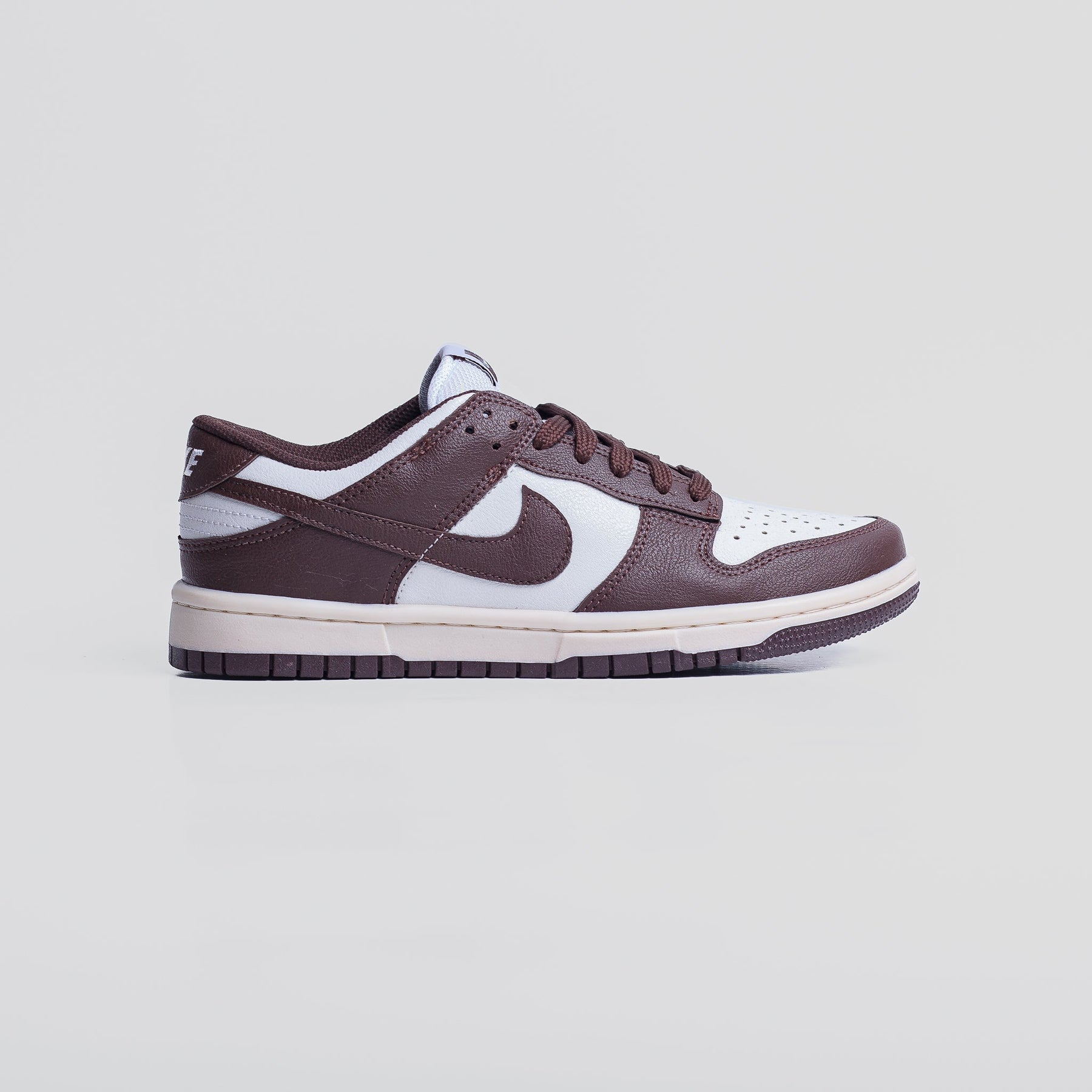 Tênis Nike Dunk Low W's 'Cacau Wow' Conforto e Estilo