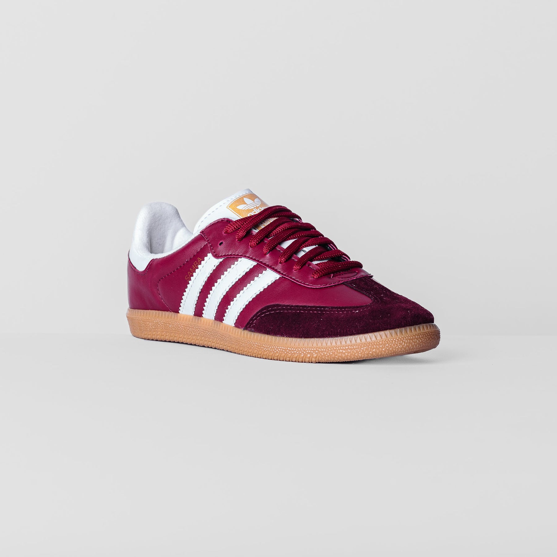Samba Vermelho Tênis