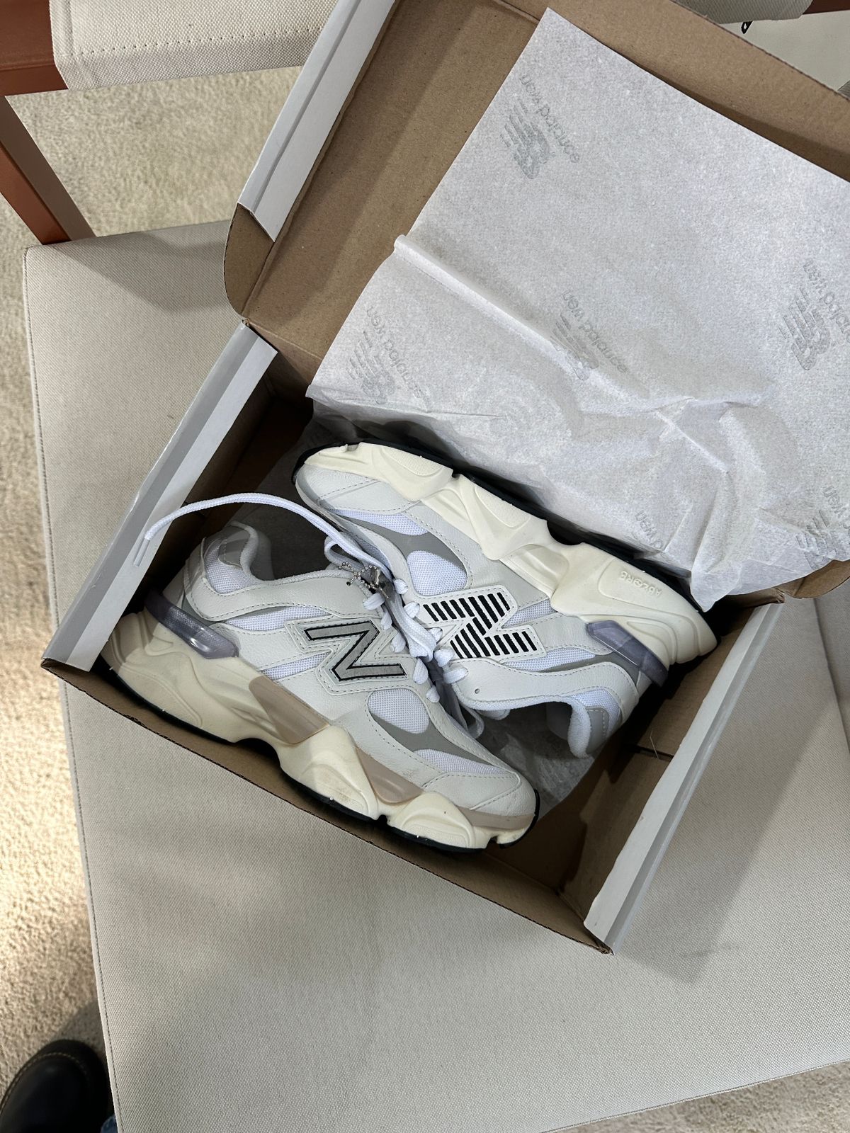 NB9060 Cinza Branco