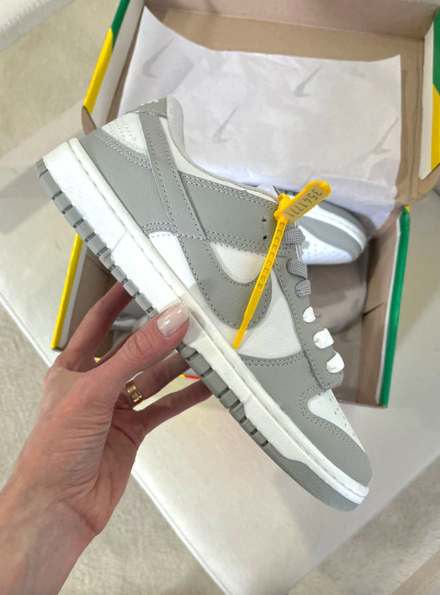 Tênis Nike Dunk Low Cinza