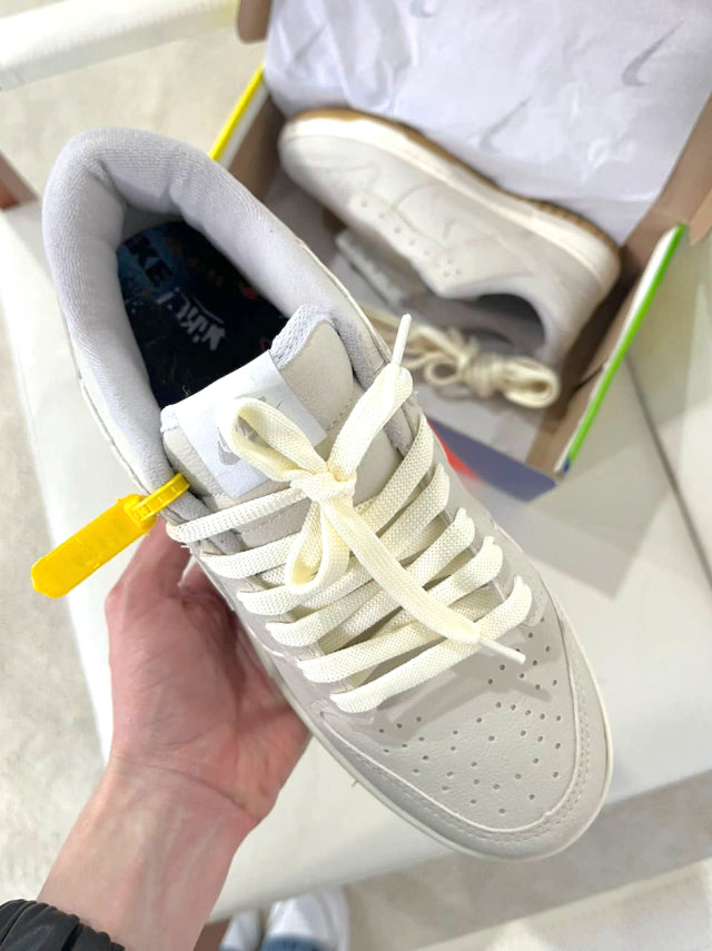 Tênis Nike Dunk Low Off White